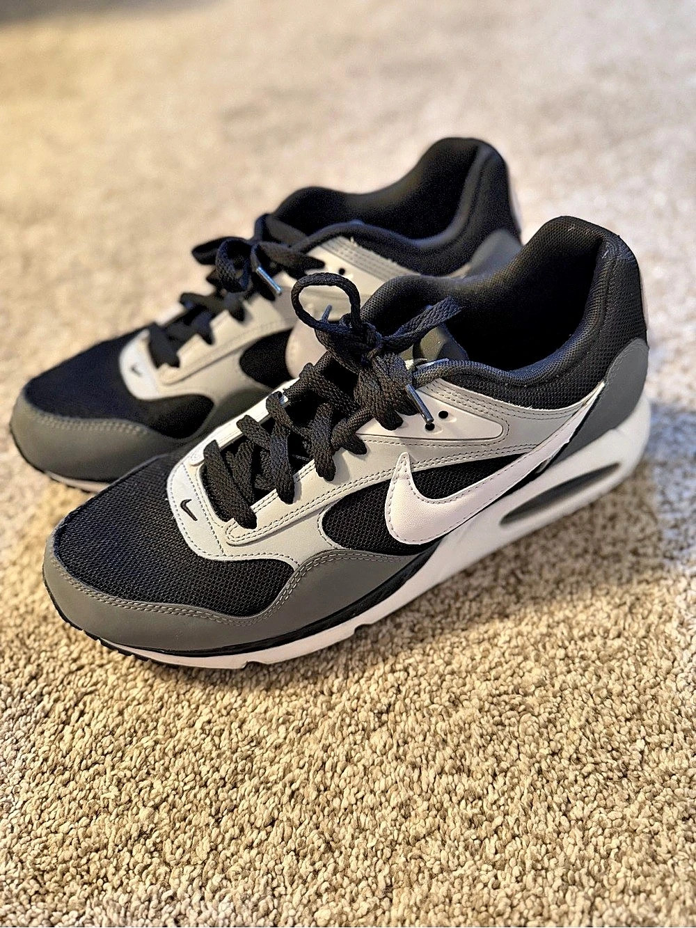 Nike Air Max 90 Sneakers Black & Gray US 11